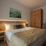 Aparthotel Aurum