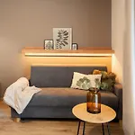 Aurum 4*