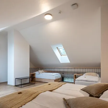 Aurum A Aparthotel *