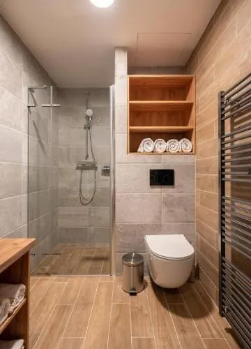 Aurum Aparthotel